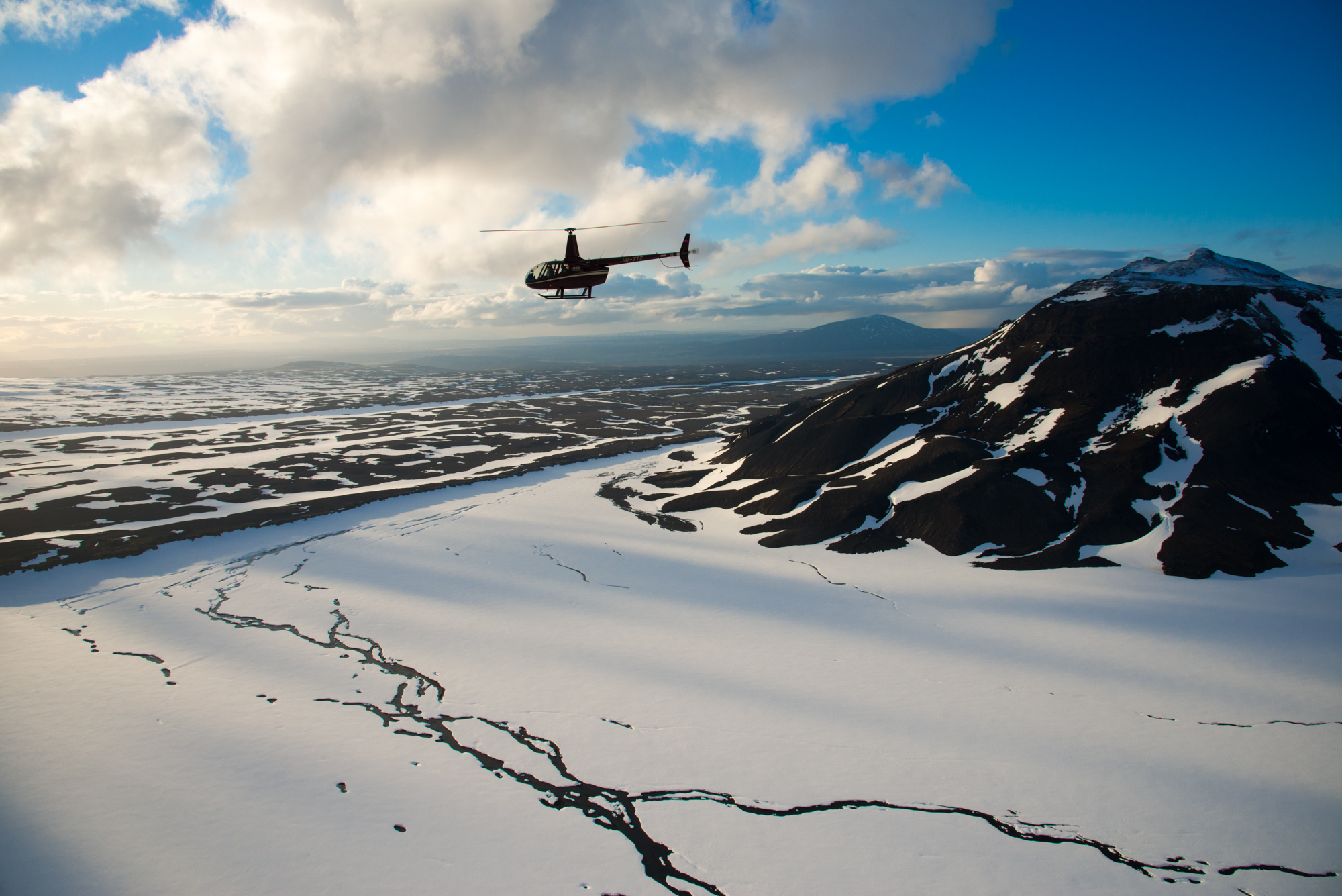 helicopter tour companies iceland